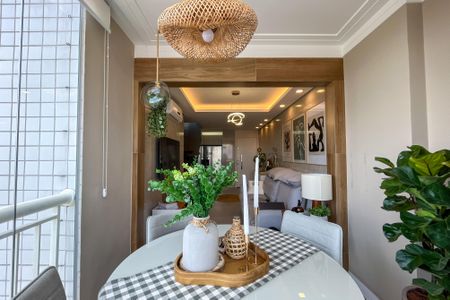 Apartamento à venda com 129m², 2 quartos e 2 vagas Apartamento à venda com 129m², 2 quartos e 2 vagasSala