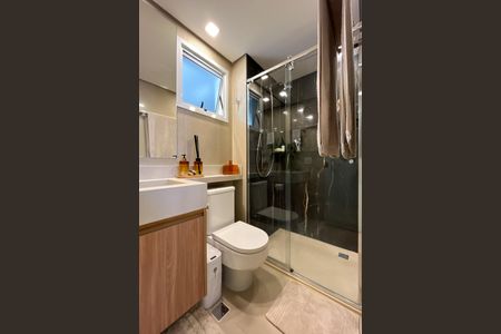 Apartamento à venda com 129m², 2 quartos e 2 vagas Apartamento à venda com 129m², 2 quartos e 2 vagasBanheiro Corredor
