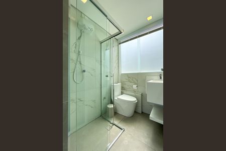 Apartamento à venda com 129m², 2 quartos e 2 vagas Apartamento à venda com 129m², 2 quartos e 2 vagasBanheiro da Cobertura