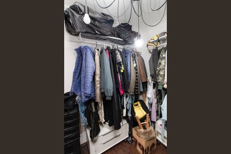 Casa à venda com 140m², 3 quartos e 2 vagas Casa à venda com 140m², 3 quartos e 2 vagasQuarto 2