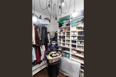 Casa à venda com 140m², 3 quartos e 2 vagas Casa à venda com 140m², 3 quartos e 2 vagasQuarto 2