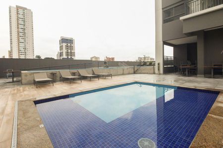 Apartamento à venda com 27m², 1 quarto e sem vagaCondomínio - Piscina
