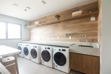 Apartamento à venda com 27m², 1 quarto e sem vaga Apartamento à venda com 27m², 1 quarto e sem vagaCondomínio - Lavanderia