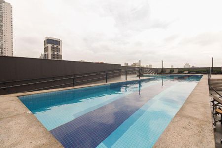 Apartamento à venda com 27m², 1 quarto e sem vaga Apartamento à venda com 27m², 1 quarto e sem vagaCondomínio - Piscina