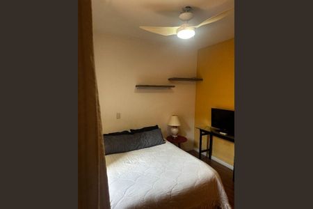 Casa à venda com 3 quartos, 198m² em Jardim das Vertentes, São Paulo