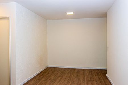 Sala de apartamento à venda com 2 quartos, 55m² em Jardim Neide, São Paulo
