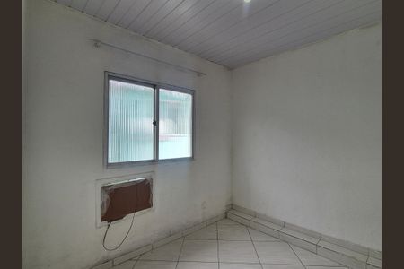 Casa à venda com 24m², 1 quarto e sem vagaQuarto