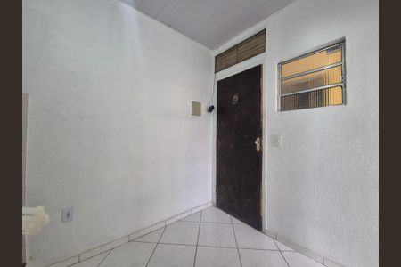 Sala de casa para alugar com 1 quarto, 24m² em Vargem Grande, Rio de Janeiro