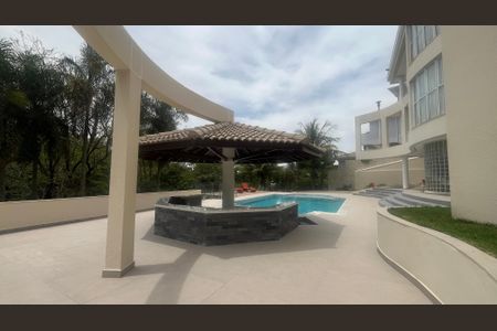 Casa de condomínio à venda com 980m², 5 quartos e 6 vagas Casa de condomínio à venda com 980m², 5 quartos e 6 vagasÁrea Externa