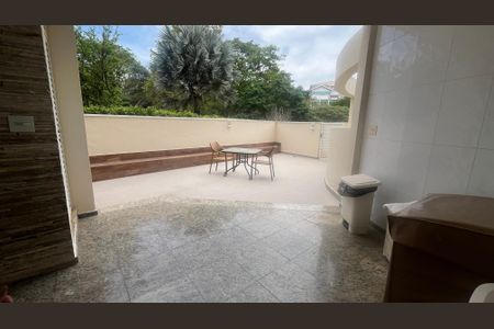 Casa de condomínio à venda com 980m², 5 quartos e 6 vagas Casa de condomínio à venda com 980m², 5 quartos e 6 vagasEspaço Gourmet