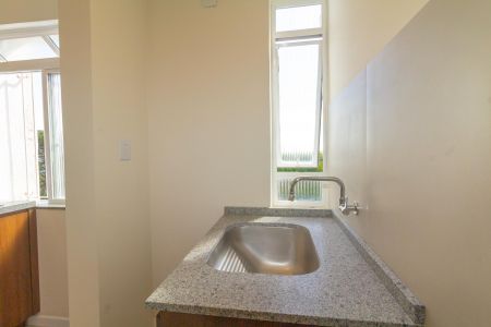 Apartamento à venda com 57m², 2 quartos e 1 vaga Apartamento à venda com 57m², 2 quartos e 1 vagaÁrea de Serviço