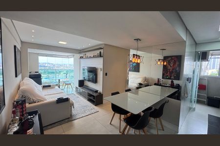 Sala de apartamento para alugar com 2 quartos, 60m² em Jardim, Santo André