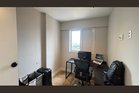 Apartamento para alugar com 60m², 2 quartos e 1 vaga Apartamento para alugar com 60m², 2 quartos e 1 vagaQuarto