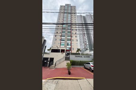 Apartamento para alugar com 60m², 2 quartos e 1 vaga Apartamento para alugar com 60m², 2 quartos e 1 vagaFachada