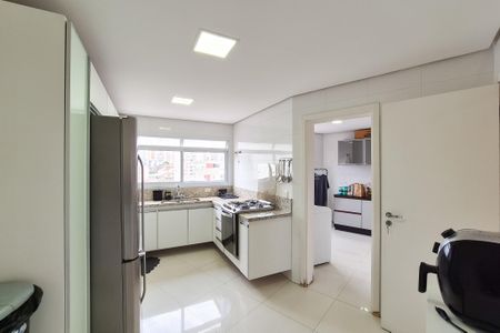 Apartamento à venda com 149m², 3 quartos e 3 vagasCozinha - Armários