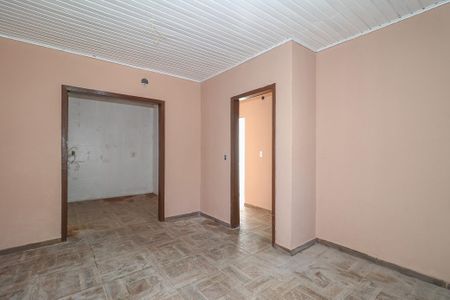 Sala de casa à venda com 3 quartos, 150m² em Petrópolis, Porto Alegre