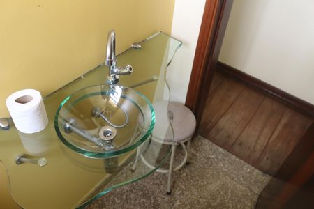 Casa à venda com 228m², 3 quartos e 3 vagasLavabo 1