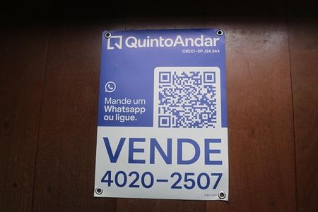 Casa à venda com 228m², 3 quartos e 3 vagasPlaquinha