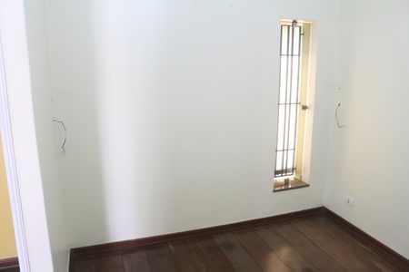 Casa à venda com 228m², 3 quartos e 3 vagasSala de TV