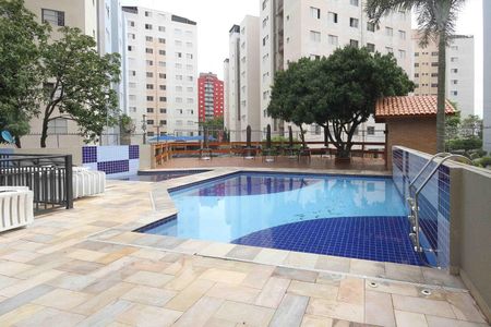 Apartamento para alugar com 53m², 2 quartos e 1 vaga Apartamento para alugar com 53m², 2 quartos e 1 vagaÁrea comum - Piscina