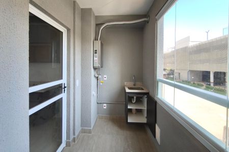 Varanda da Sala de apartamento para alugar com 2 quartos, 66m² em Parque Prado, Campinas