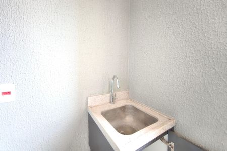 Apartamento para alugar com 66m², 2 quartos e 1 vagaÁrea de Serviço