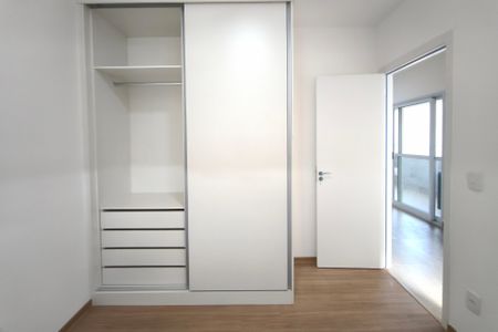 Apartamento para alugar com 66m², 2 quartos e 1 vagaQuarto