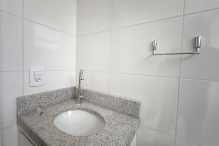 Apartamento para alugar com 66m², 2 quartos e 1 vagaBanheiro Social