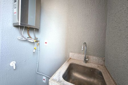 Apartamento para alugar com 66m², 2 quartos e 1 vagaÁrea de Serviço