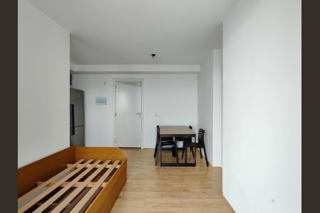 Sala de apartamento para alugar com 3 quartos, 63m² em Santo Cristo, Rio de Janeiro