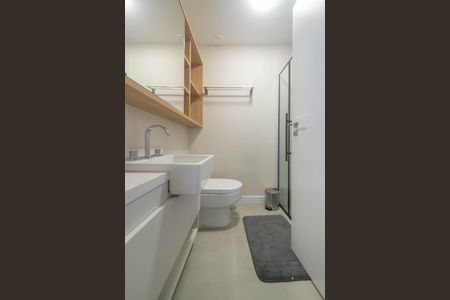 Apartamento à venda com 105m², 3 quartos e 2 vagasBanheiro da Suíte 1