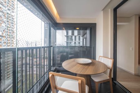 Apartamento à venda com 105m², 3 quartos e 2 vagasVaranda