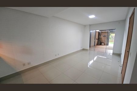 Sala de casa para alugar com 3 quartos, 115m² em Setor Pedro Ludovico, Goiânia