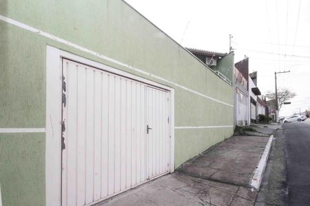 Casa à venda com 300m², 3 quartos e 2 vagas Casa à venda com 300m², 3 quartos e 2 vagasFachada do fundo