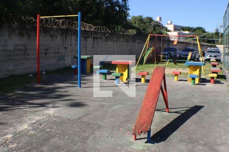 Apartamento à venda com 57m², 2 quartos e 1 vaga Apartamento à venda com 57m², 2 quartos e 1 vagaÁrea comum - Playground
