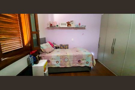 Casa à venda com 350m², 3 quartos e 2 vagas