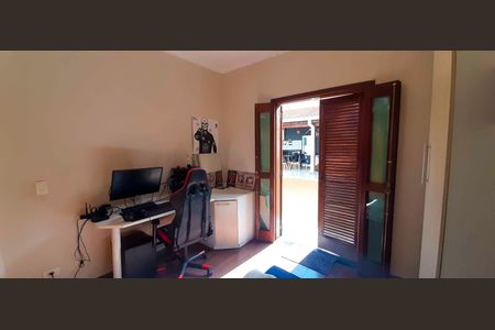 Casa à venda com 350m², 3 quartos e 2 vagas