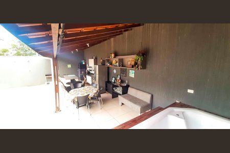 Casa à venda com 350m², 3 quartos e 2 vagas