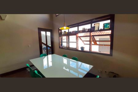 Casa à venda com 350m², 3 quartos e 2 vagas