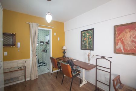 Sala de apartamento para alugar com 1 quarto, 49m² em Centro Histórico, Porto Alegre