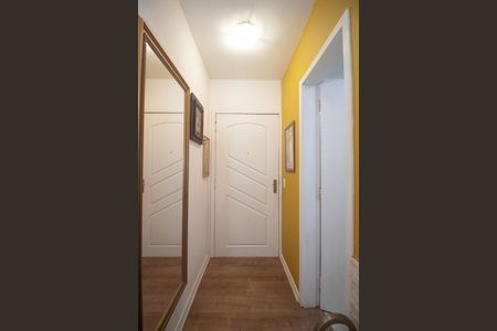 Sala/Quarto de apartamento para alugar com 1 quarto, 49m² em Centro Histórico, Porto Alegre