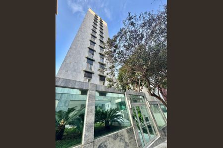 Apartamento à venda com 148m², 4 quartos e 2 vagas Apartamento à venda com 148m², 4 quartos e 2 vagasFachada