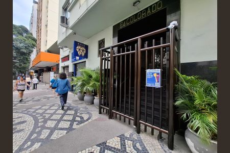 Apartamento à venda com 103m², 3 quartos e 1 vaga Apartamento à venda com 103m², 3 quartos e 1 vagaPlaca