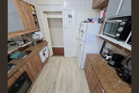 Apartamento à venda com 103m², 3 quartos e 1 vaga Apartamento à venda com 103m², 3 quartos e 1 vagaCozinha