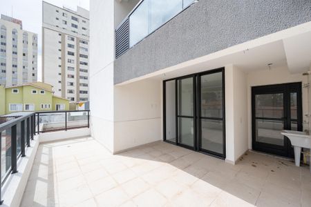 Apartamento à venda com 84m², 2 quartos e 1 vaga Apartamento à venda com 84m², 2 quartos e 1 vagaVaranda