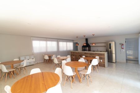 Apartamento para alugar com 41m², 2 quartos e sem vaga Apartamento para alugar com 41m², 2 quartos e sem vagaÁrea comum - Salão de festas