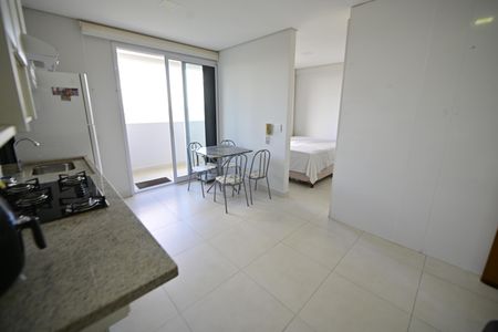 Apartamento para alugar com 40m², 1 quarto e 1 vaga Apartamento para alugar com 40m², 1 quarto e 1 vagaSala/Cozinha