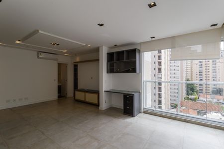 Sala de apartamento à venda com 2 quartos, 76m² em Indianópolis, São Paulo