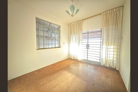 Casa à venda com 3 quartos, 210m² em Santo Andre, Belo Horizonte