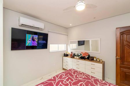 Casa à venda com 400m², 5 quartos e 2 vagas Casa à venda com 400m², 5 quartos e 2 vagasQuarto 5 Suíte